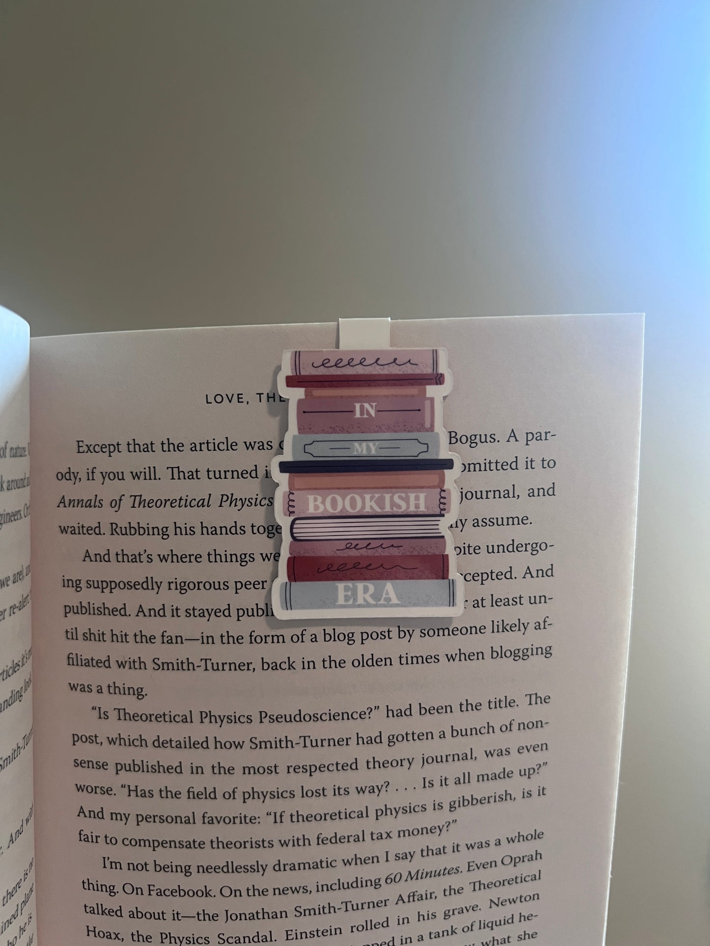 bookish magnetic bookmark