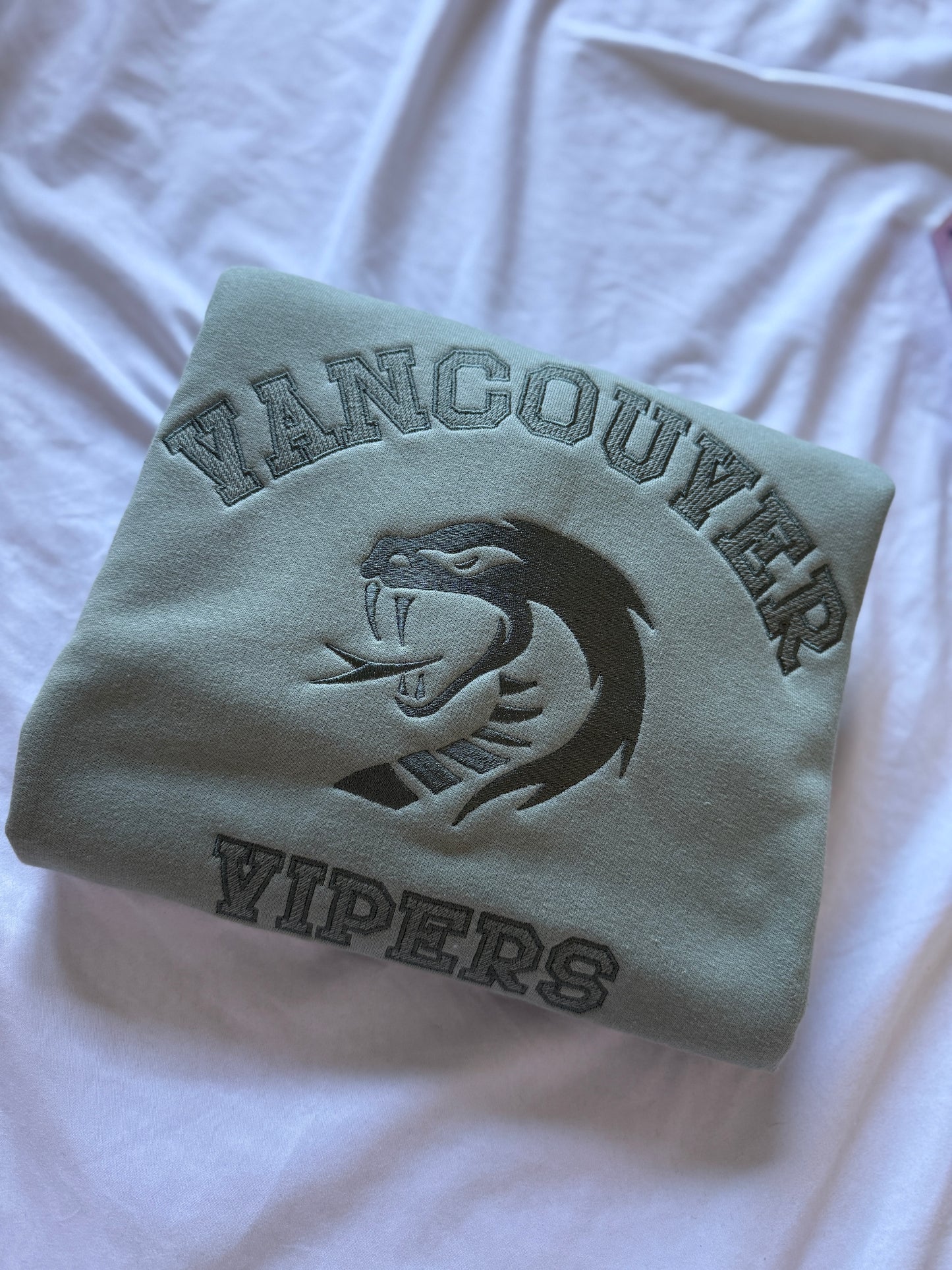 Vancouver Vipers Crewneck