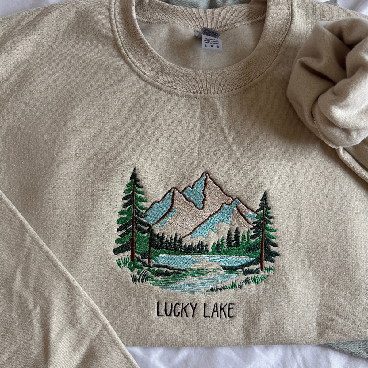 Lucky Lake Crewneck